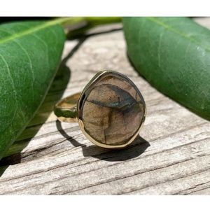 14k Yellow Gold Sterling Silver Hammered Band Labradorite Ring Size 5.75